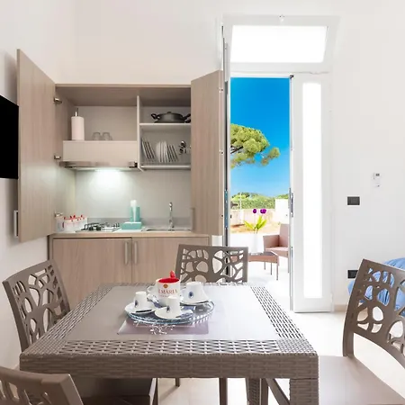 فندق مبيت وإفطار Almaria - E Garden 3*